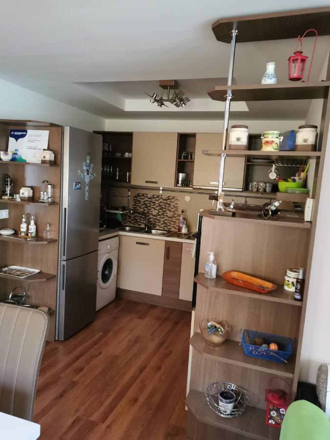 Zoeldlomb Apartman Шіофок Екстер'єр фото