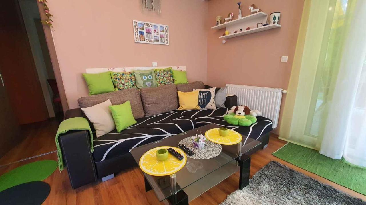 Zoeldlomb Apartman Шіофок Екстер'єр фото